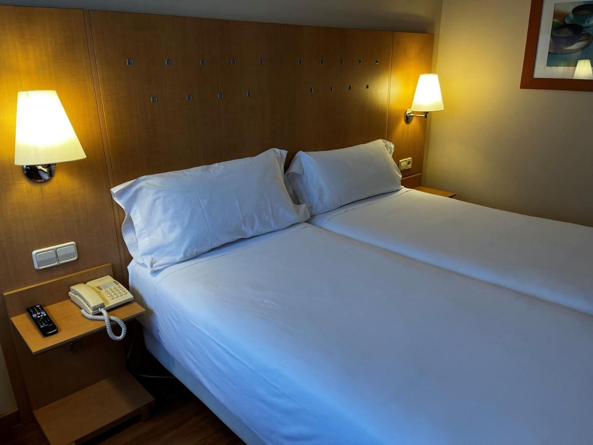 Holiday Inn Express Logrono Rioja By Ihg Bagian luar foto
