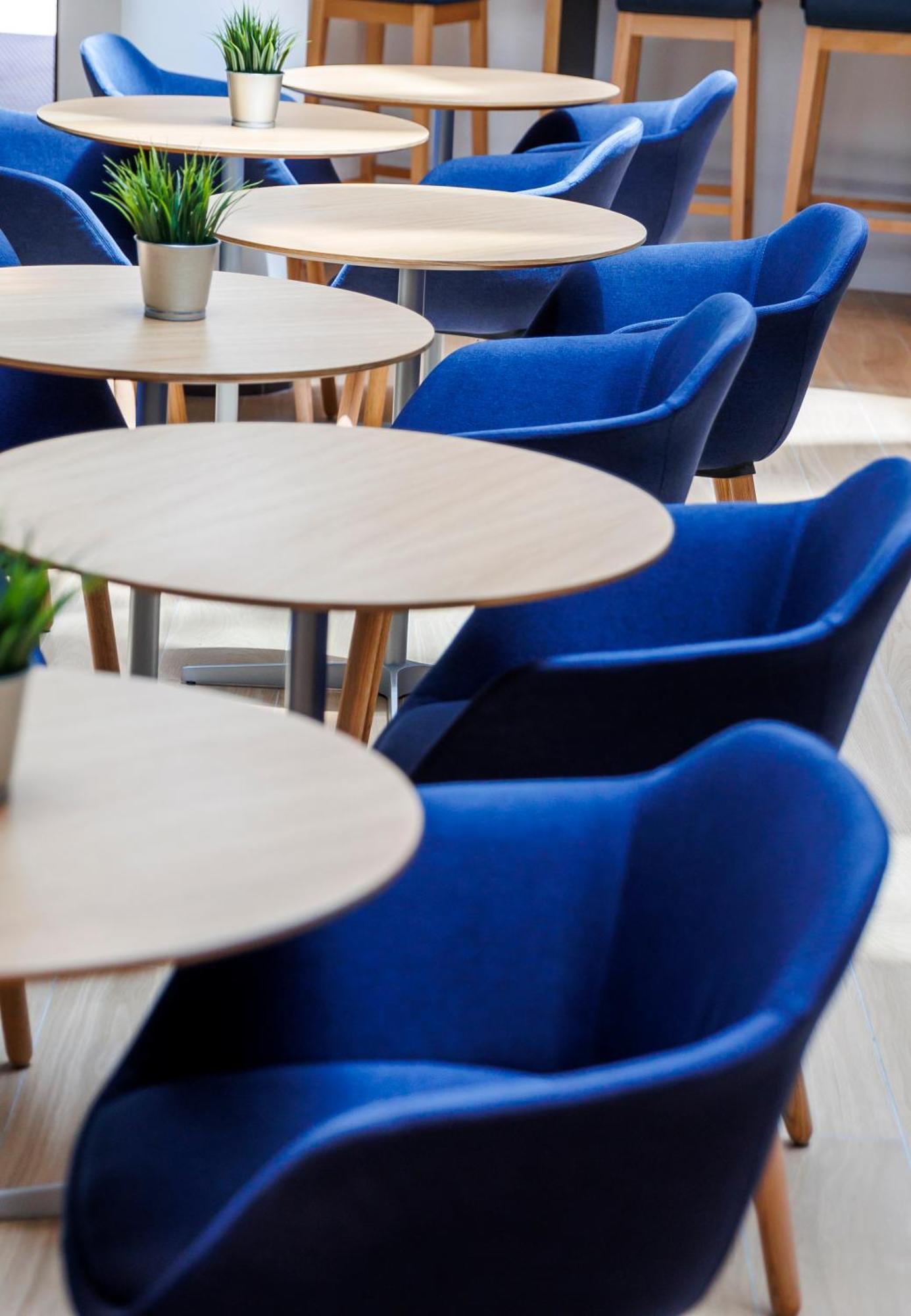 Holiday Inn Express Logrono Rioja By Ihg Bagian luar foto