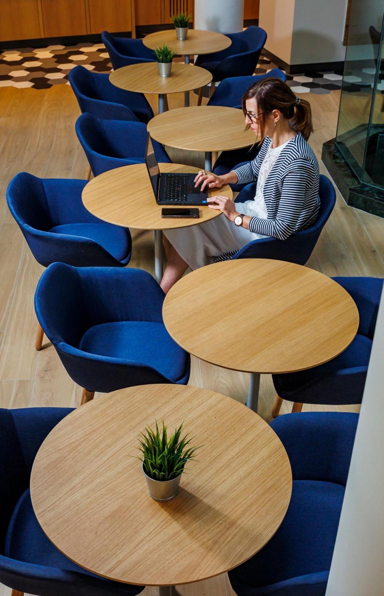 Holiday Inn Express Logrono Rioja By Ihg Bagian luar foto