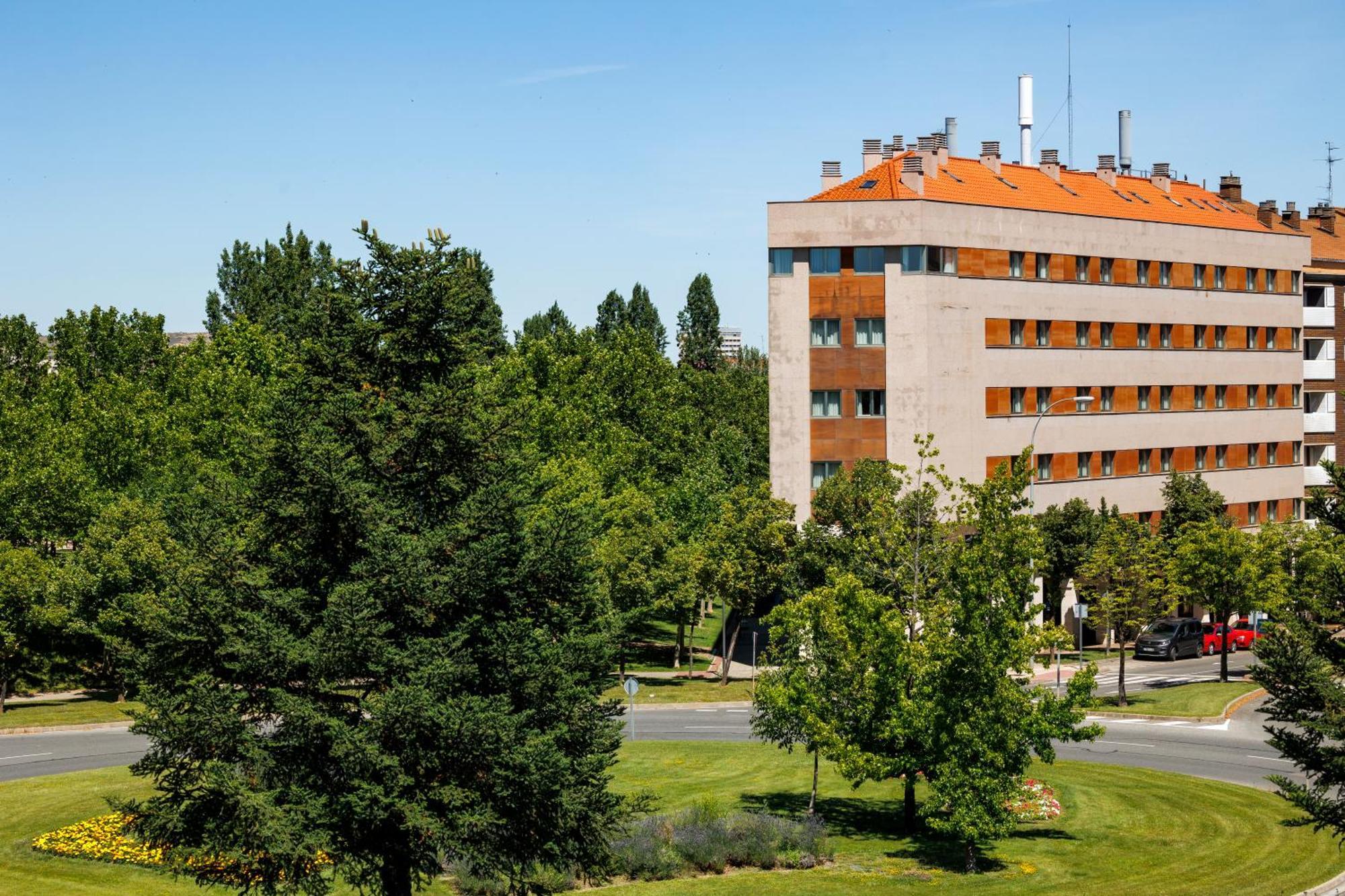 Holiday Inn Express Logrono Rioja By Ihg Bagian luar foto