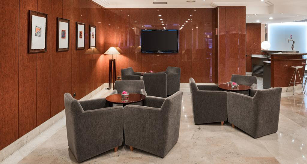 Holiday Inn Express Logrono Rioja By Ihg Bagian luar foto