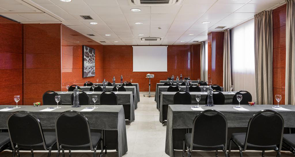 Holiday Inn Express Logrono Rioja By Ihg Bagian luar foto